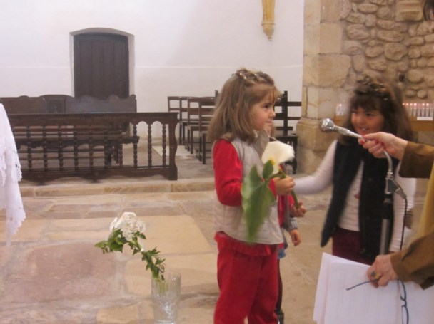Ofrendas de flores a María en el mes de Mayo